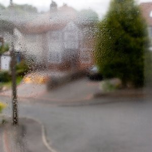 misted glass awaiting repair